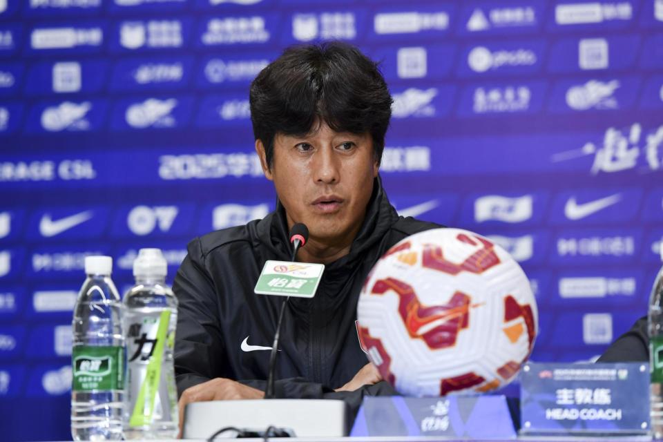 许律, 调兵遣将